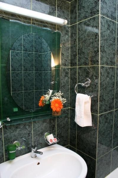 Hotel Calarasi Bagian luar foto